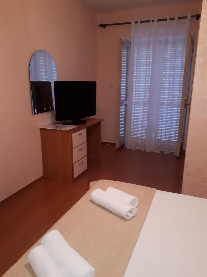 Apartments Tutina Bibinje Luaran gambar