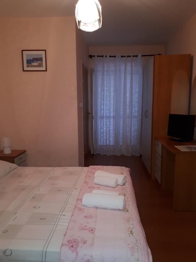 Apartments Tutina Bibinje Luaran gambar